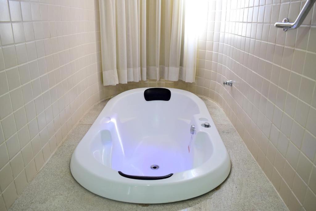 Hotsprings B3 Hoteis 卡达斯诺瓦斯 外观 照片